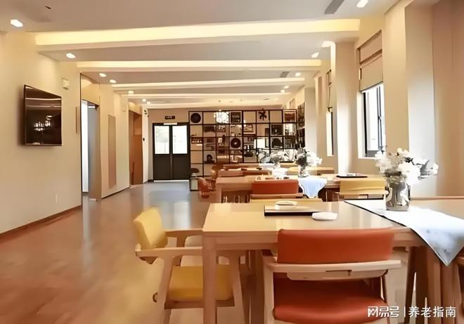 相关资讯推送！2025入住价格地址电话AG真人国际北京朝阳区太阳宫老年公寓(图4)